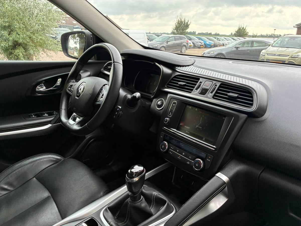 Renault Kadjar Renault Kadjar 1.2 TCe Bose | Leder + Pano + Key-less + Clima nu € 8.975,-!!!