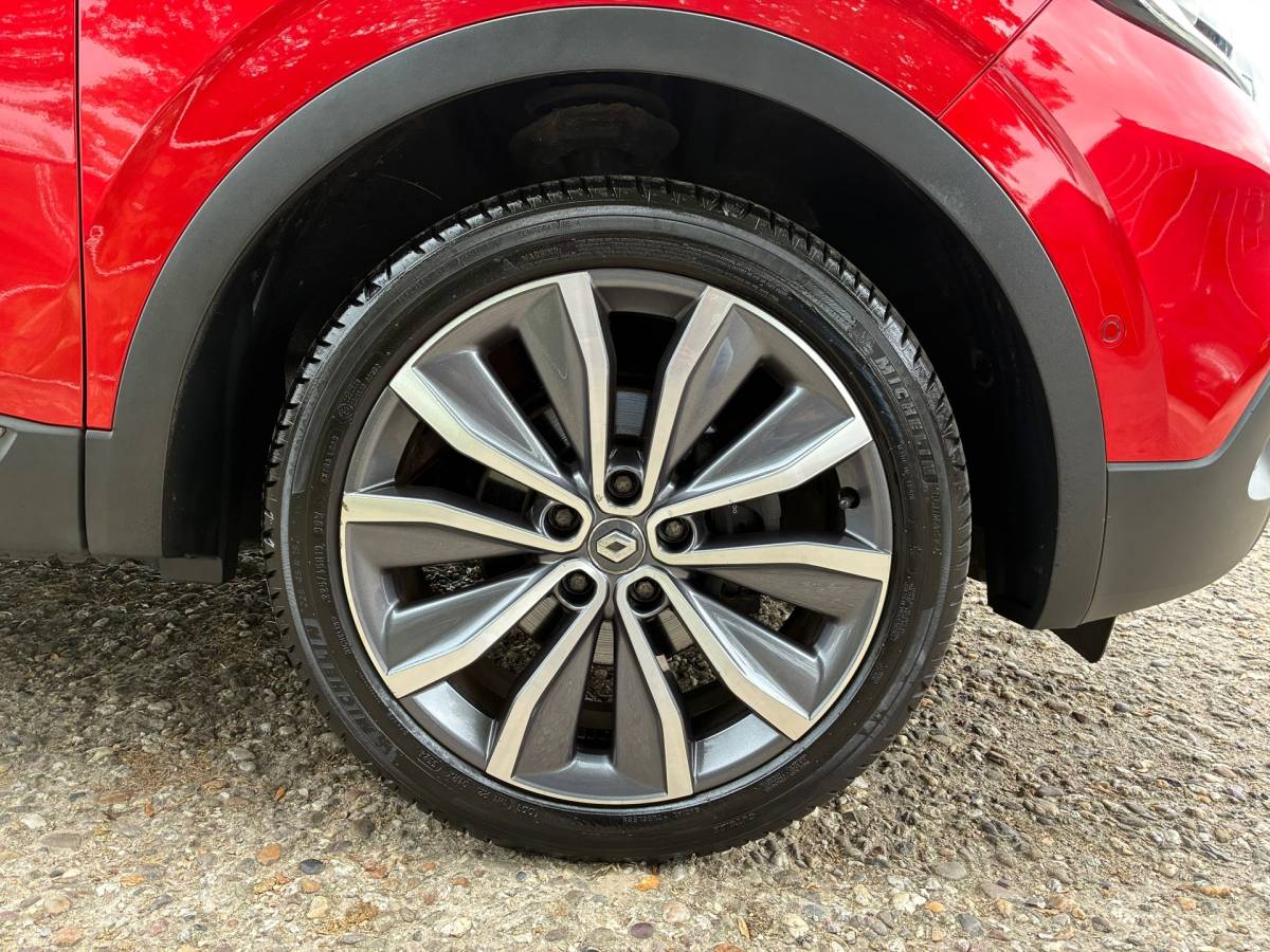 Renault Kadjar Renault Kadjar 1.2 TCe Bose | Leder + Pano + Key-less + Clima nu € 8.975,-!!!