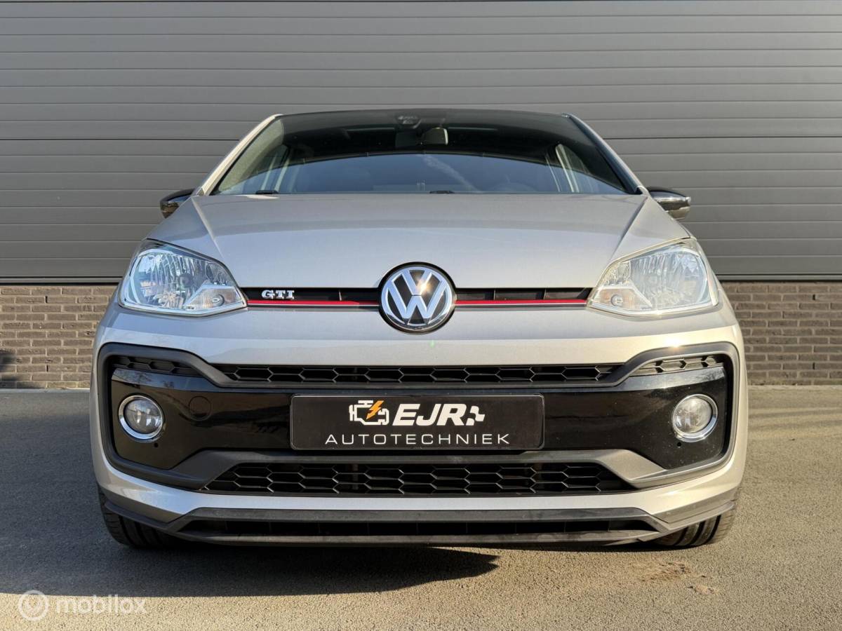 Volkswagen up! Volkswagen Up! 1.0 TSI GTI BEATS! VOL! CLIMA*CRUISE*PANO*CAM