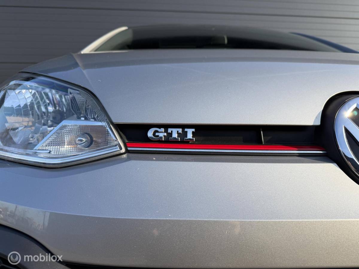 Volkswagen up! Volkswagen Up! 1.0 TSI GTI BEATS! VOL! CLIMA*CRUISE*PANO*CAM