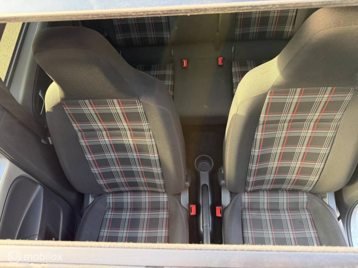 Volkswagen up! Volkswagen Up! 1.0 TSI GTI BEATS! VOL! CLIMA*CRUISE*PANO*CAM
