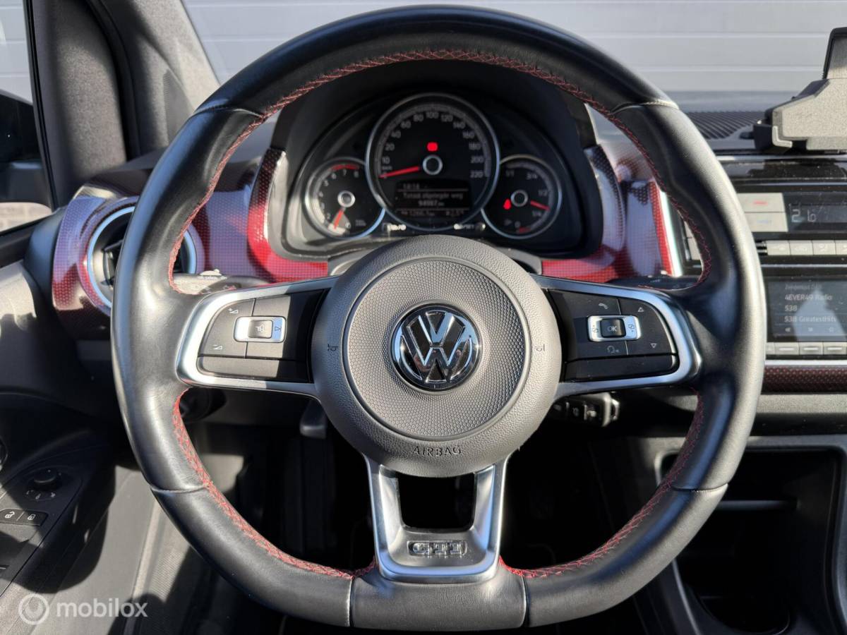 Volkswagen up! Volkswagen Up! 1.0 TSI GTI BEATS! VOL! CLIMA*CRUISE*PANO*CAM