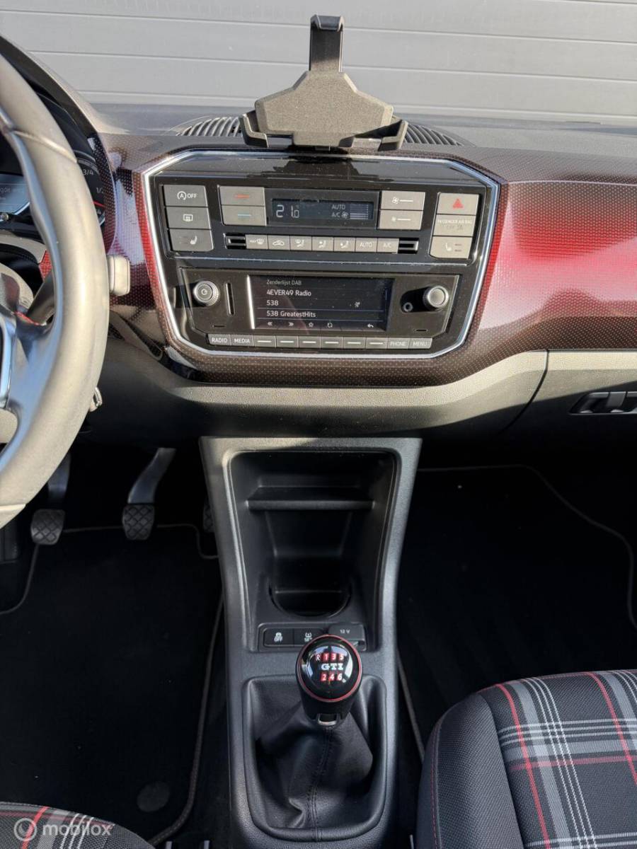 Volkswagen up! Volkswagen Up! 1.0 TSI GTI BEATS! VOL! CLIMA*CRUISE*PANO*CAM