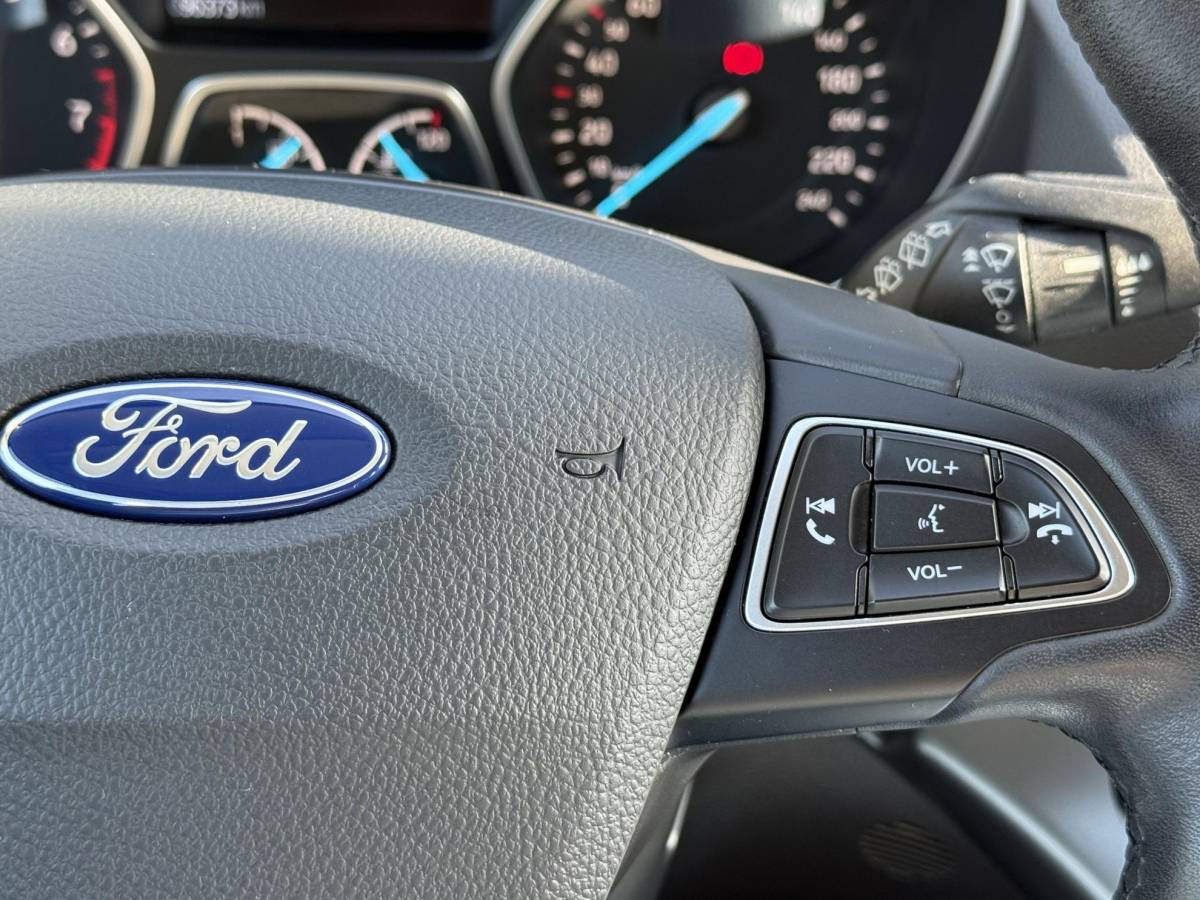 Ford Kuga Ford Kuga 1.5 EcoBoost Trend Ultimate 2e Eigenaar,Navi,Dealer Onderhouden,Clima,Cruise,Apple Carplay/Android Auto,Pdc,6 Bak,120pkApk tot 07-2027