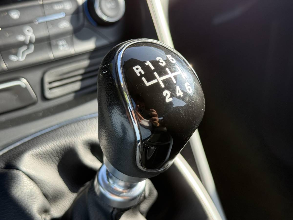 Ford Kuga Ford Kuga 1.5 EcoBoost Trend Ultimate 2e Eigenaar,Navi,Dealer Onderhouden,Clima,Cruise,Apple Carplay/Android Auto,Pdc,6 Bak,120pkApk tot 07-2027