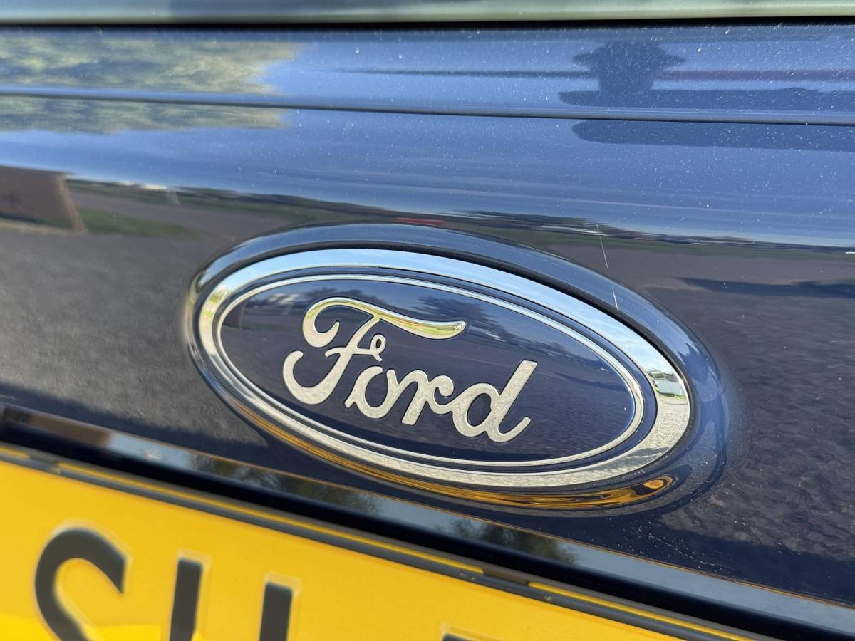 Ford Kuga Ford Kuga 1.5 EcoBoost Trend Ultimate 2e Eigenaar,Navi,Dealer Onderhouden,Clima,Cruise,Apple Carplay/Android Auto,Pdc,6 Bak,120pkApk tot 07-2027