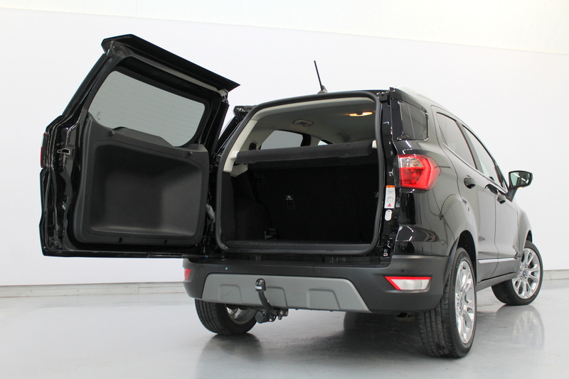Ford EcoSport Ford EcoSport 1.0 EcoBoost Titanium 126PK, RIJKLAAR!! | TREKHAAK | CARPLAY | DEELS LEER
