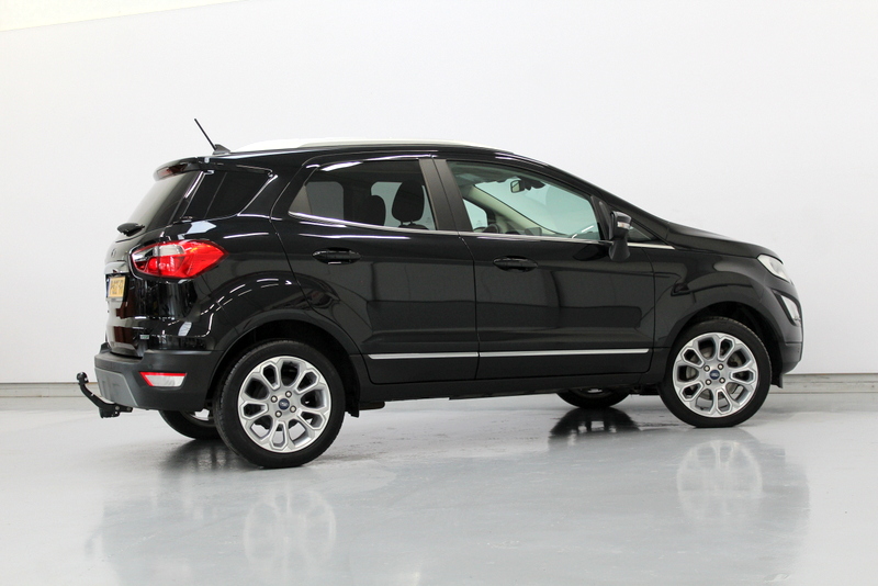 Ford EcoSport Ford EcoSport 1.0 EcoBoost Titanium 126PK, RIJKLAAR!! | TREKHAAK | CARPLAY | DEELS LEER