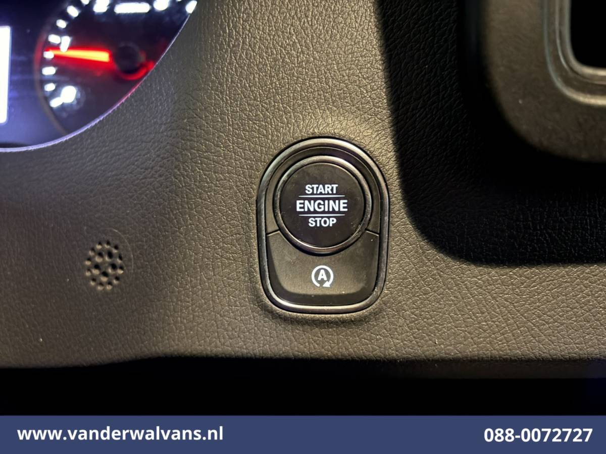 Mercedes-Benz Sprinter Mercedes-Benz Sprinter 317 CDI 170pk L3H2 Euro6 Airco | Camera | Apple Carplay | Cruisecontrol | Stoelverwarming Android Auto, Chauffeursstoel, 270 Graden Achterdeuren, Bijrijdersbank