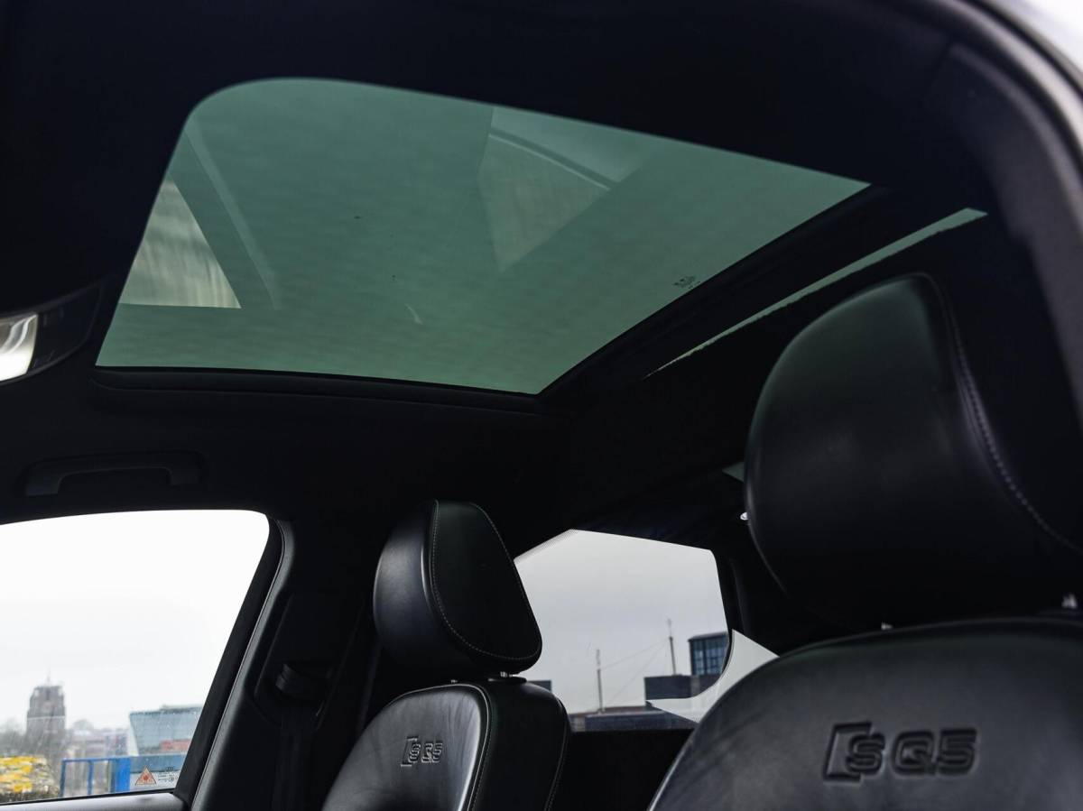 Audi SQ5 Audi SQ5 3.0 TDI SQ5 Plus quattro 341 PK Grijs Kenteken Panoramadak B&O Leder Standkachel 22″ excl. BTW