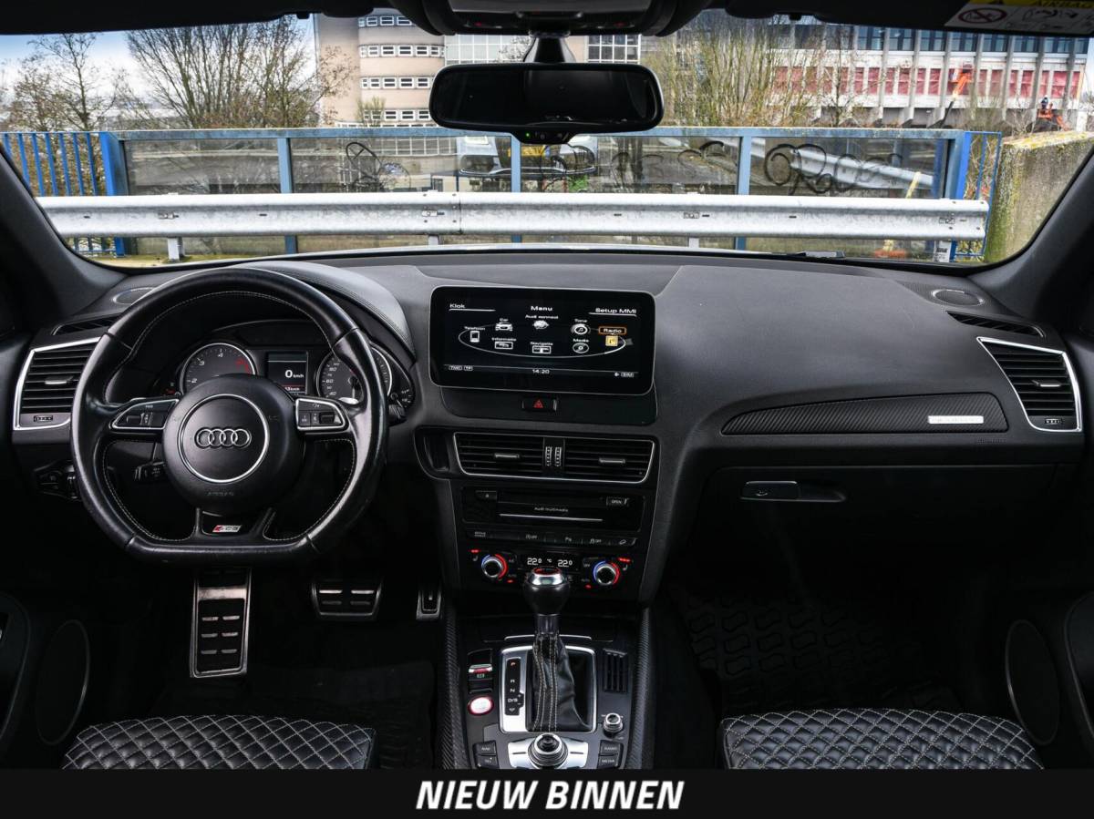 Audi SQ5 Audi SQ5 3.0 TDI SQ5 Plus quattro 341 PK Grijs Kenteken Panoramadak B&O Leder Standkachel 22″ excl. BTW