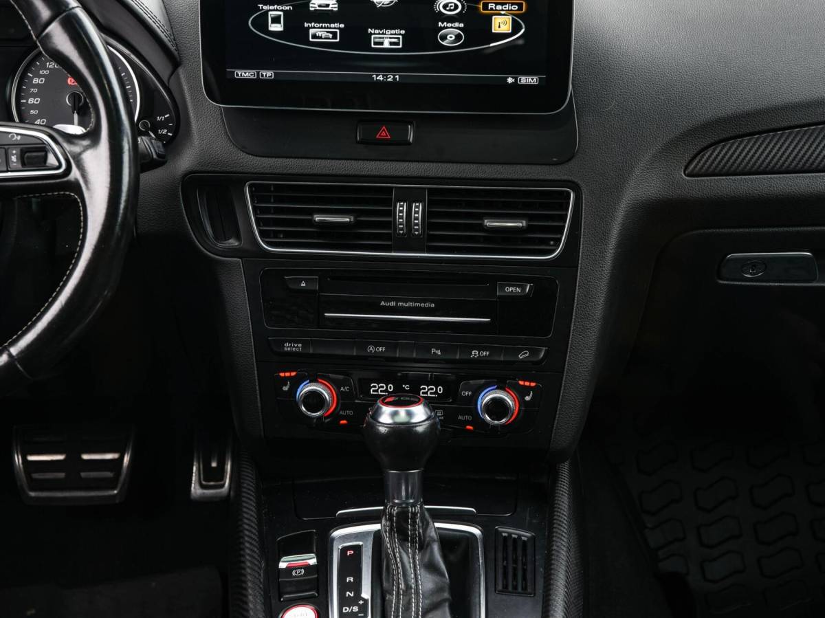 Audi SQ5 Audi SQ5 3.0 TDI SQ5 Plus quattro 341 PK Grijs Kenteken Panoramadak B&O Leder Standkachel 22″ excl. BTW