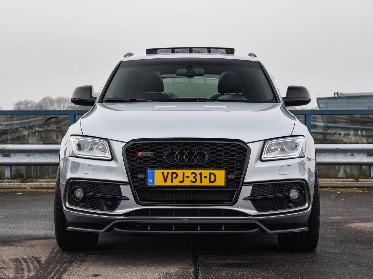 Audi SQ5 Audi SQ5 3.0 TDI SQ5 Plus quattro 341 PK Grijs Kenteken Panoramadak B&O Leder Standkachel 22″ excl. BTW