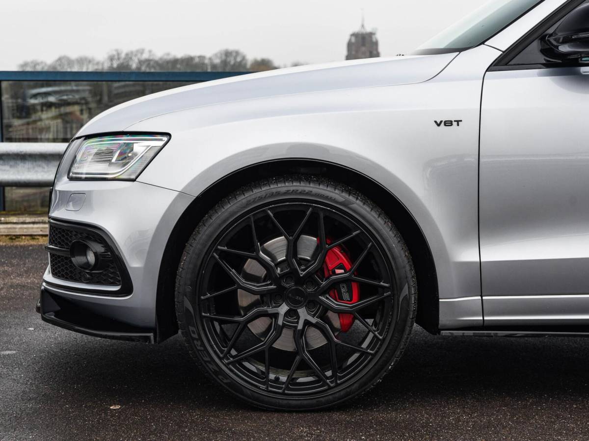 Audi SQ5 Audi SQ5 3.0 TDI SQ5 Plus quattro 341 PK Grijs Kenteken Panoramadak B&O Leder Standkachel 22″ excl. BTW