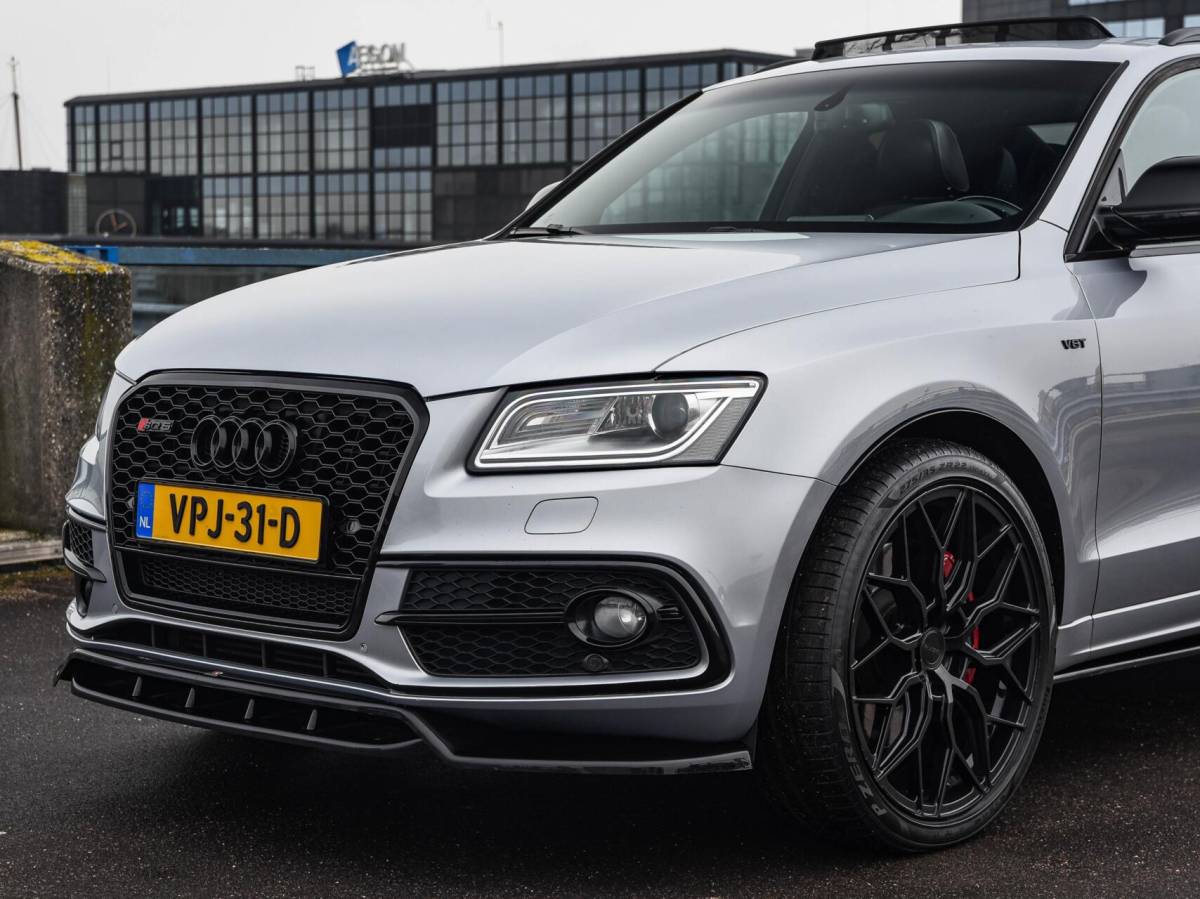 Audi SQ5 Audi SQ5 3.0 TDI SQ5 Plus quattro 341 PK Grijs Kenteken Panoramadak B&O Leder Standkachel 22″ excl. BTW