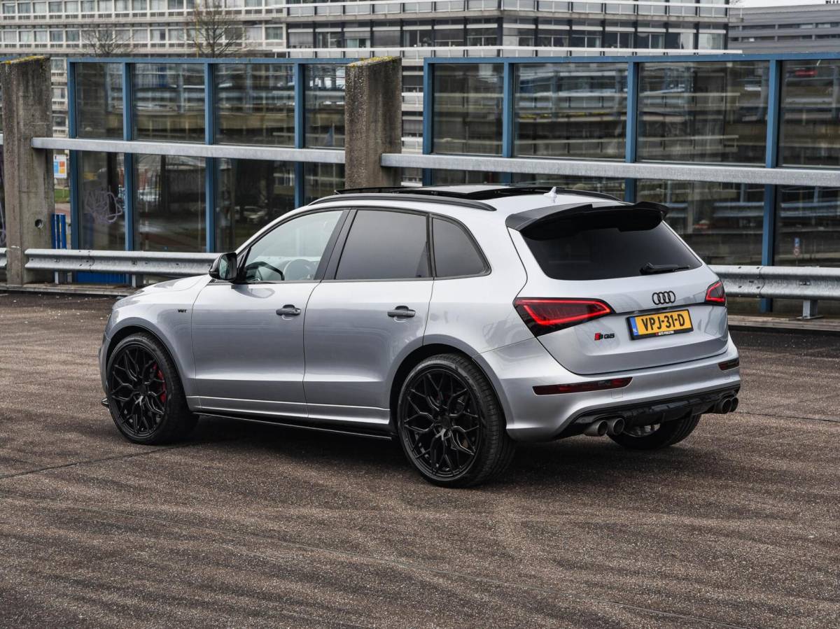 Audi SQ5 Audi SQ5 3.0 TDI SQ5 Plus quattro 341 PK Grijs Kenteken Panoramadak B&O Leder Standkachel 22″ excl. BTW