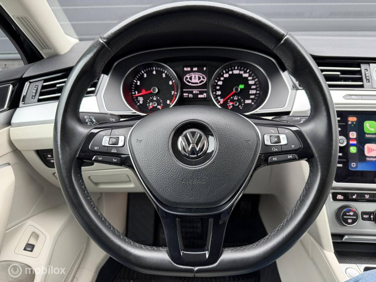 Volkswagen Passat Volkswagen Passat Variant 1.4 TSI ACT DSG CFL ADABCR*CARPLAY*HAAK