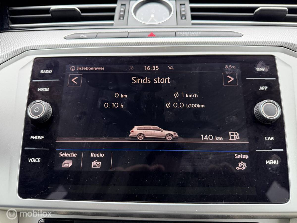 Volkswagen Passat Volkswagen Passat Variant 1.4 TSI ACT DSG CFL ADABCR*CARPLAY*HAAK
