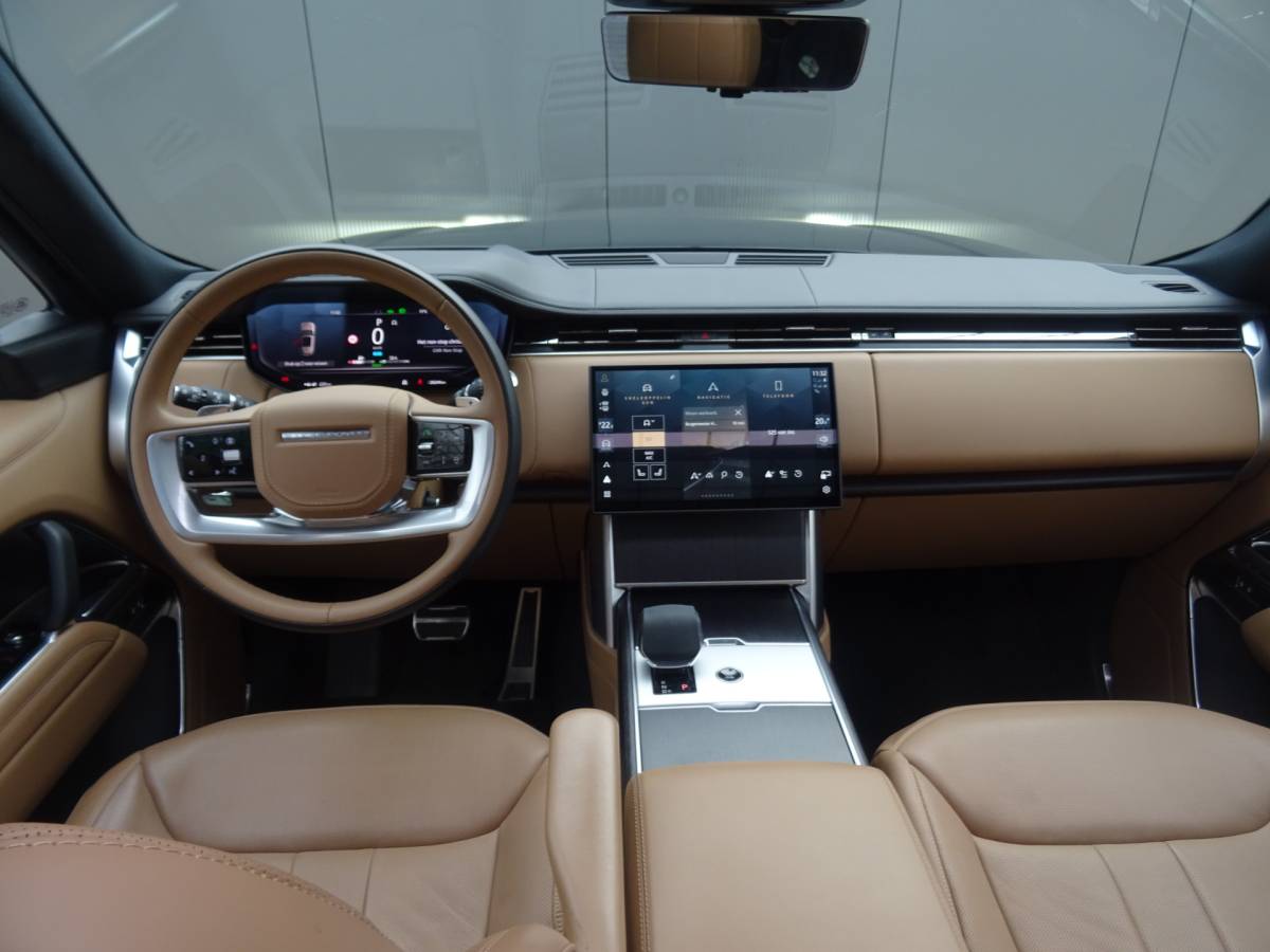 Land Rover Range Rover Land Rover Range Rover 3.0 P550e HSE PHEV * HEAD-UP * 22 INCH * 90 KM ACCU RANGE. !!
