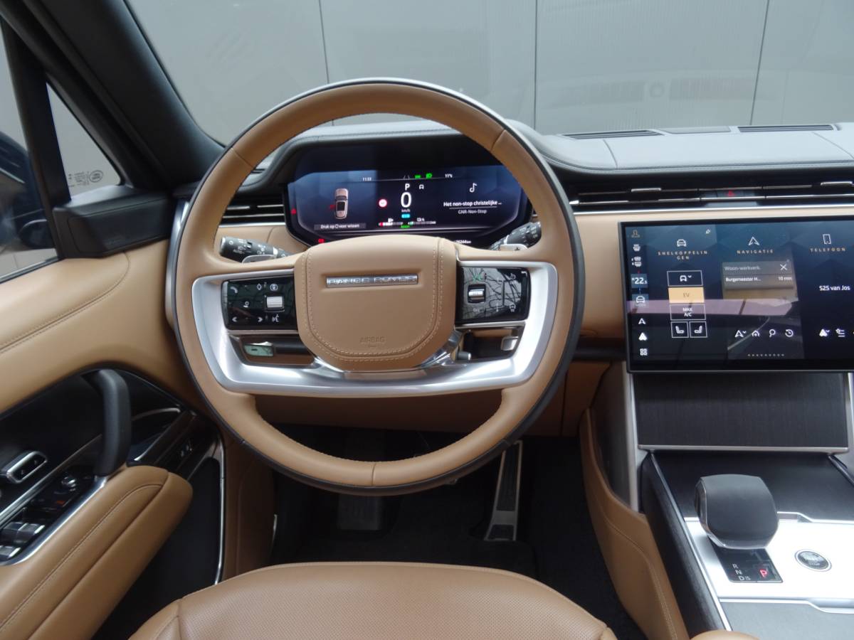 Land Rover Range Rover Land Rover Range Rover 3.0 P550e HSE PHEV * HEAD-UP * 22 INCH * 90 KM ACCU RANGE. !!
