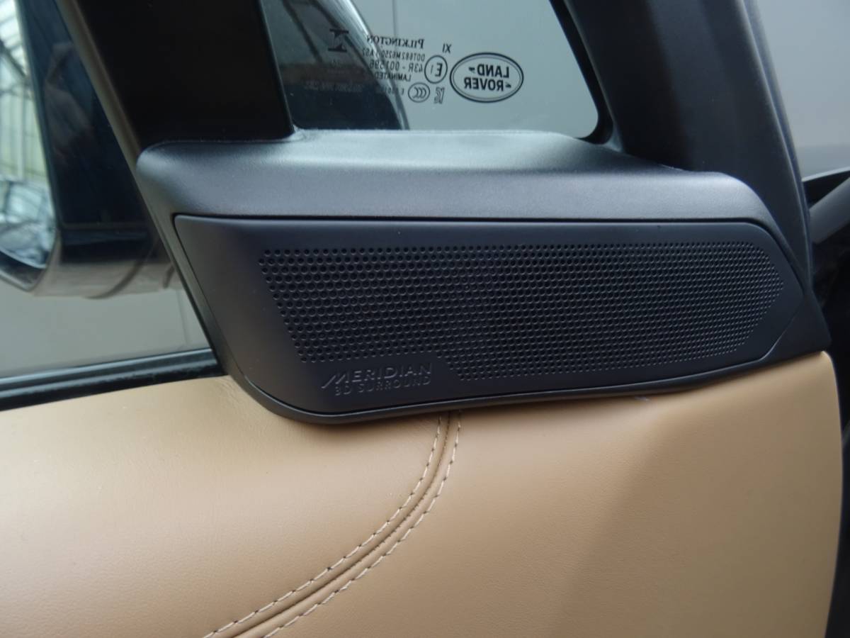 Land Rover Range Rover Land Rover Range Rover 3.0 P550e HSE PHEV * HEAD-UP * 22 INCH * 90 KM ACCU RANGE. !!