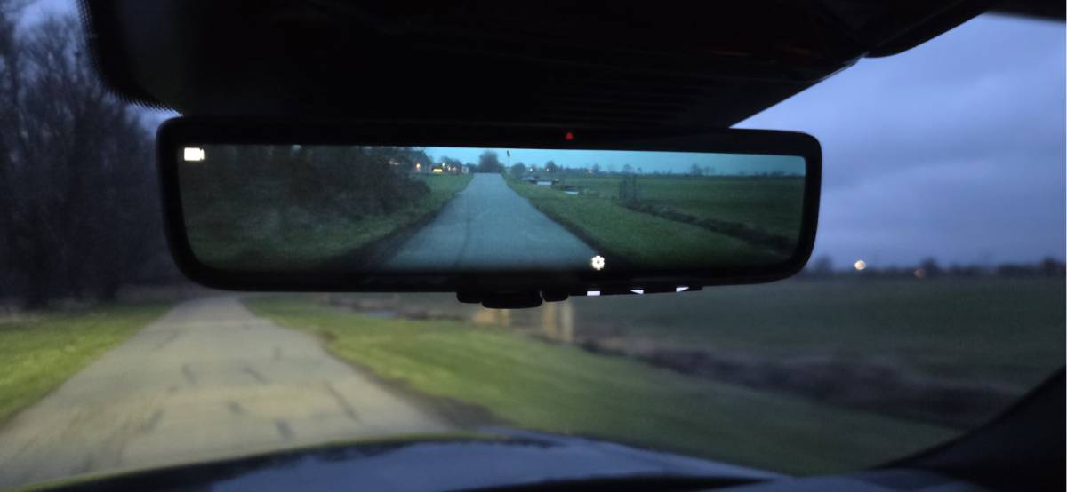 Land Rover Range Rover Land Rover Range Rover 3.0 P550e HSE PHEV * HEAD-UP * 22 INCH * 90 KM ACCU RANGE. !!