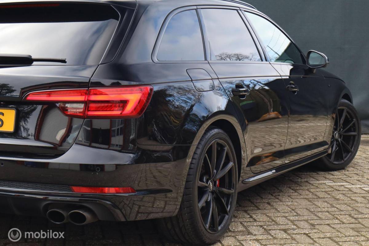 Audi S4 Audi S4 Avant 3.0 TFSI quattro Pro Line+ pano/adaptive/360