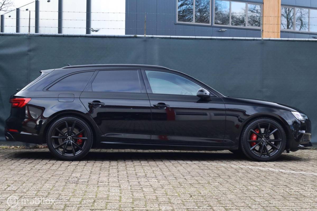 Audi S4 Audi S4 Avant 3.0 TFSI quattro Pro Line+ pano/adaptive/360