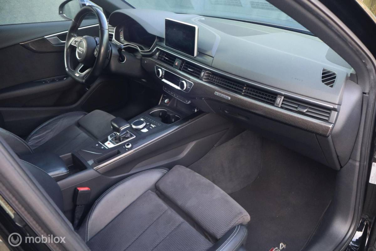 Audi S4 Audi S4 Avant 3.0 TFSI quattro Pro Line+ pano/adaptive/360