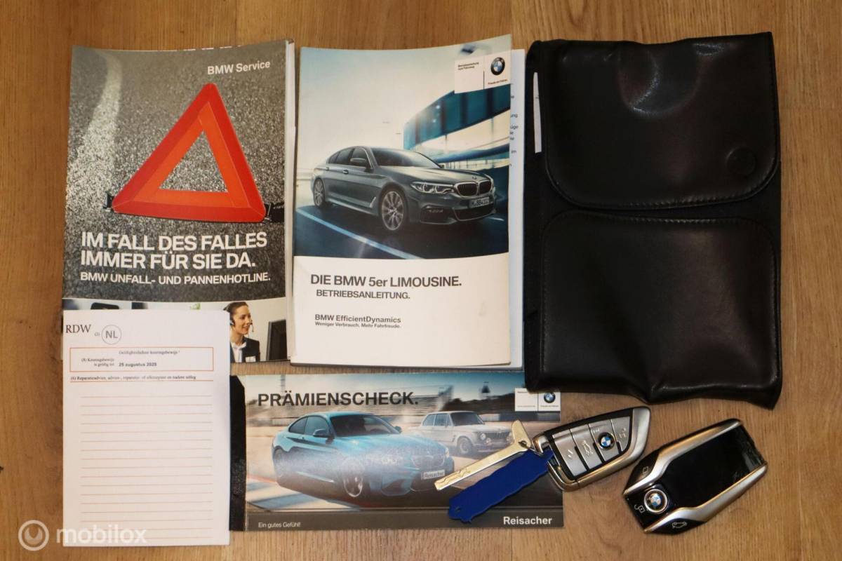 BMW 5 Serie BMW M550i xDrive High Ex 544pk | pano | CoPilot | nappaleer