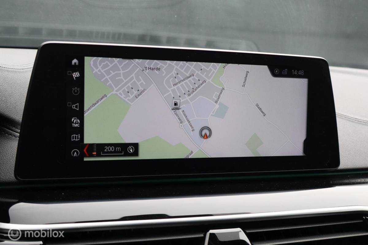 BMW 5 Serie BMW M550i xDrive High Ex 544pk | pano | CoPilot | nappaleer