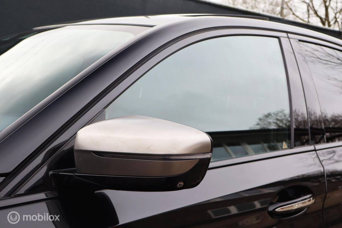 BMW 5 Serie BMW M550i xDrive High Ex 544pk | pano | CoPilot | nappaleer