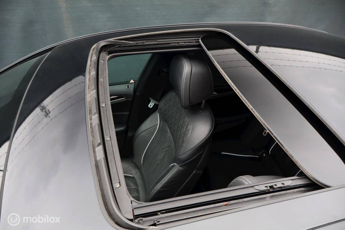 BMW 5 Serie BMW M550i xDrive High Ex 544pk | pano | CoPilot | nappaleer
