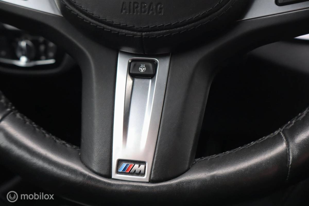 BMW 5 Serie BMW M550i xDrive High Ex 544pk | pano | CoPilot | nappaleer