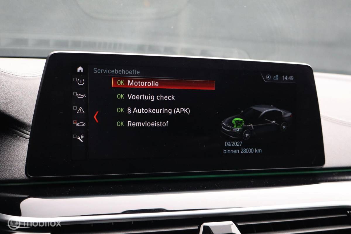 BMW 5 Serie BMW M550i xDrive High Ex 544pk | pano | CoPilot | nappaleer