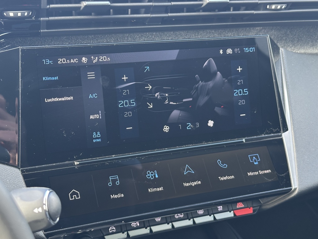 Peugeot 408 Peugeot 408 1.2 Hybid 136PK Allure