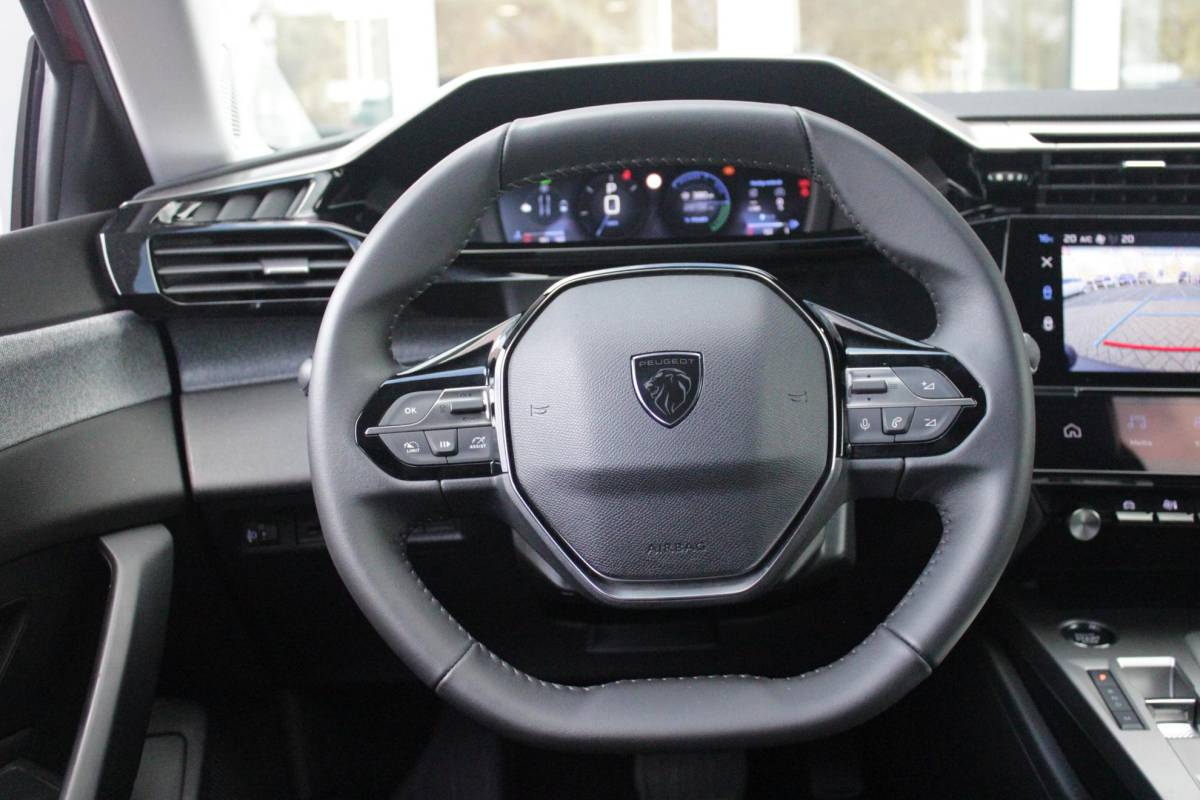 Peugeot 408 Peugeot 408 1.2 Hybrid 145PK ALLURE | ACHTERUITRIJ CAMERA | KEYLESS ENTRY/START | DRAADLOOS APPLE CARPLAY/ANDROID AUTO | DRAADLOOS TELEFOONLADEN | DAB+ RADIO | NAVIGATIE | ADAPTIVE CRUISE CONTROL | 19″ LICHTMETALEN VELGEN | PARKEERSENSOREN ACHTER |