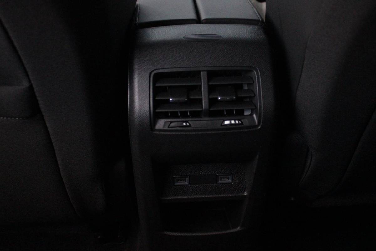 Peugeot 408 Peugeot 408 1.2 Hybrid 145PK ALLURE | ACHTERUITRIJ CAMERA | KEYLESS ENTRY/START | DRAADLOOS APPLE CARPLAY/ANDROID AUTO | DRAADLOOS TELEFOONLADEN | DAB+ RADIO | NAVIGATIE | ADAPTIVE CRUISE CONTROL | 19″ LICHTMETALEN VELGEN | PARKEERSENSOREN ACHTER |