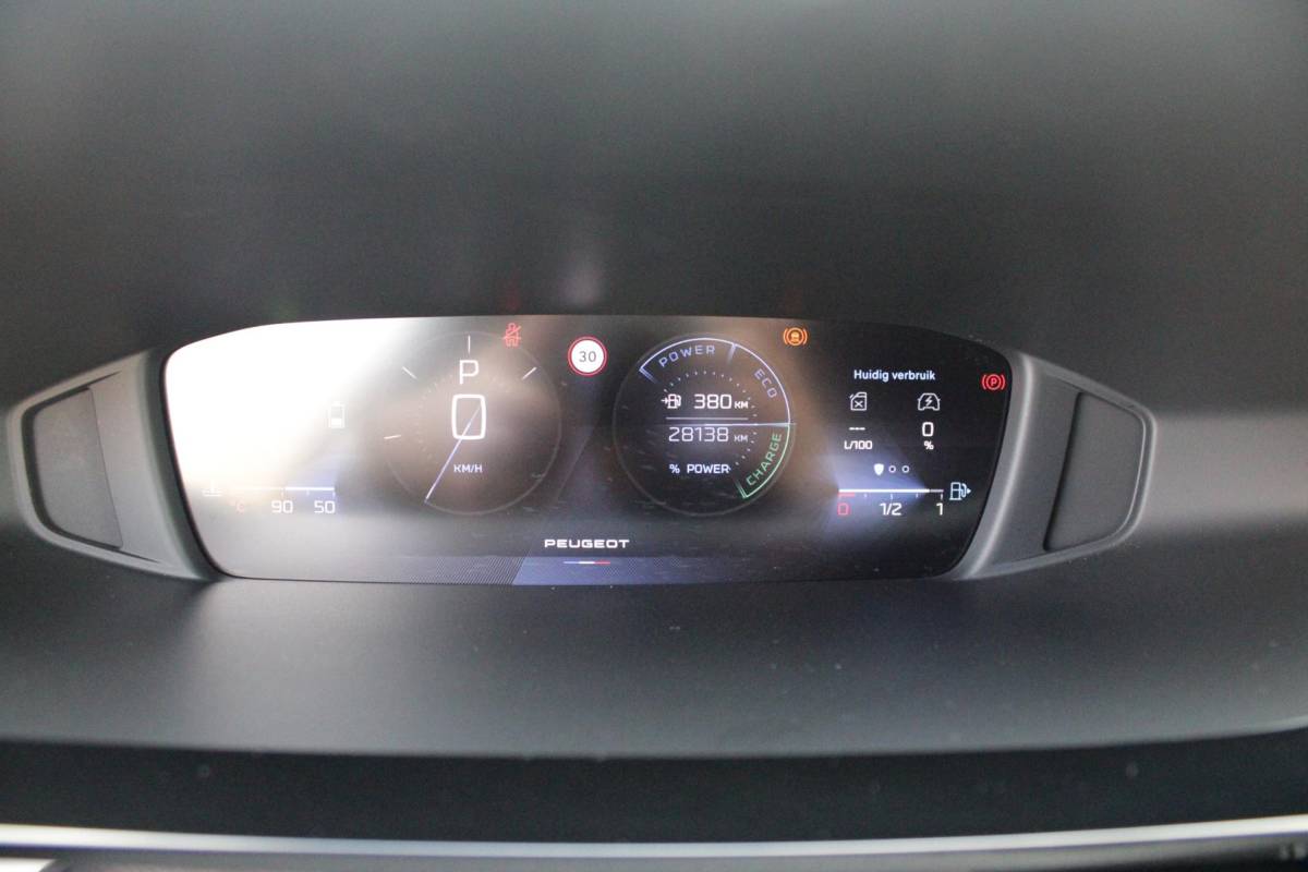 Peugeot 408 Peugeot 408 1.2 Hybrid 145PK ALLURE | ACHTERUITRIJ CAMERA | KEYLESS ENTRY/START | DRAADLOOS APPLE CARPLAY/ANDROID AUTO | DRAADLOOS TELEFOONLADEN | DAB+ RADIO | NAVIGATIE | ADAPTIVE CRUISE CONTROL | 19″ LICHTMETALEN VELGEN | PARKEERSENSOREN ACHTER |