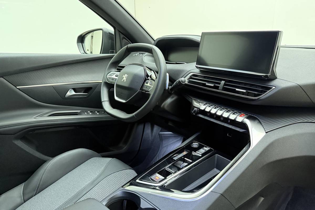 Peugeot 3008 Peugeot 3008 1.6 HYbrid 180 Allure Pack Business | 19 inch | Automaat | Navigatie | Camera | Climate control | Parkeersensoren