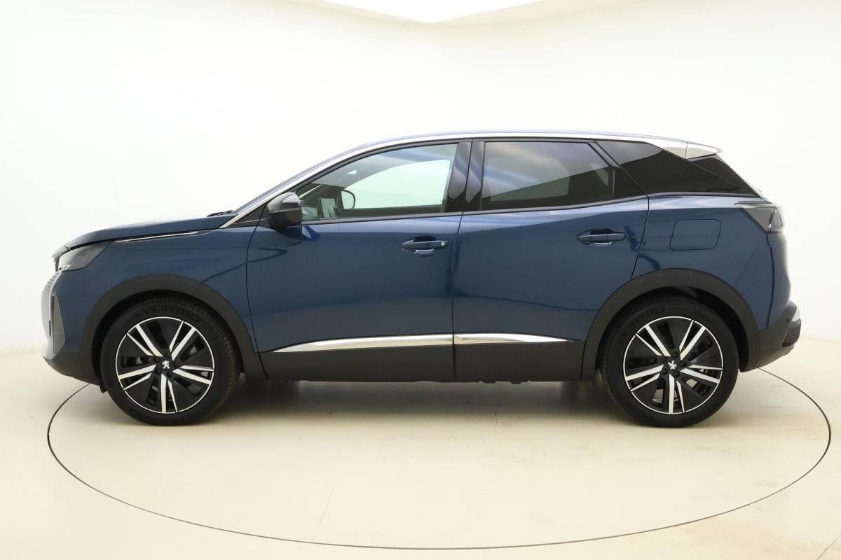 Peugeot 3008 Peugeot 3008 1.6 HYbrid 180 Allure Pack Business | 19 inch | Automaat | Navigatie | Camera | Climate control | Parkeersensoren