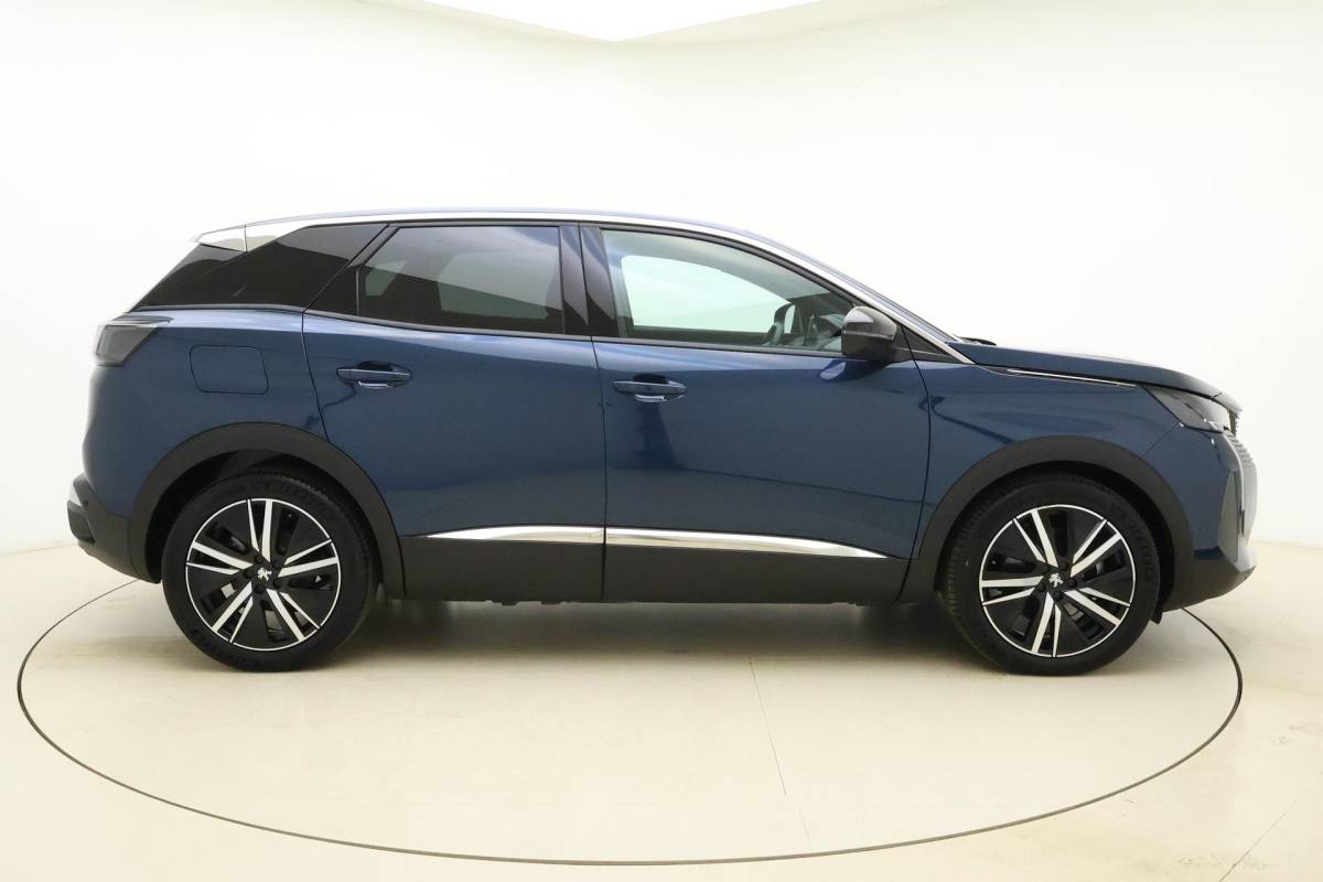 Peugeot 3008 Peugeot 3008 1.6 HYbrid 180 Allure Pack Business | 19 inch | Automaat | Navigatie | Camera | Climate control | Parkeersensoren