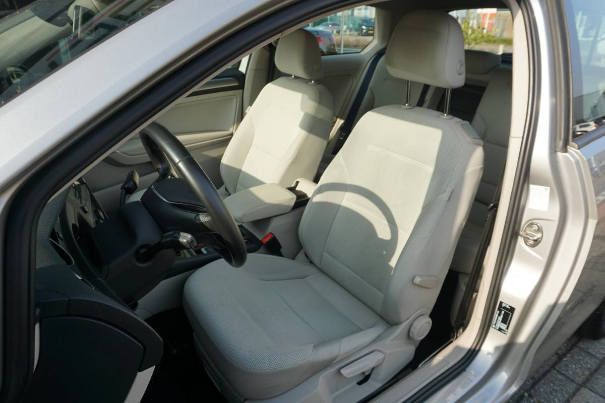 Volkswagen Golf Volkswagen Golf 1.2 TSI Comfortline | 1e eigenaar | Perfect onderhouden