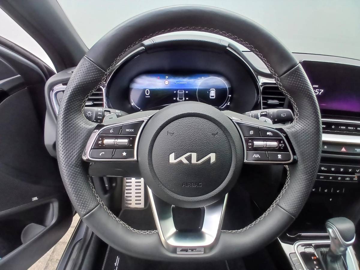 Kia Ceed Sportswagon KIA Ceed Sw 1.5 T-GDi GT-PlusLine |Navi |Camera |Schuifdak!