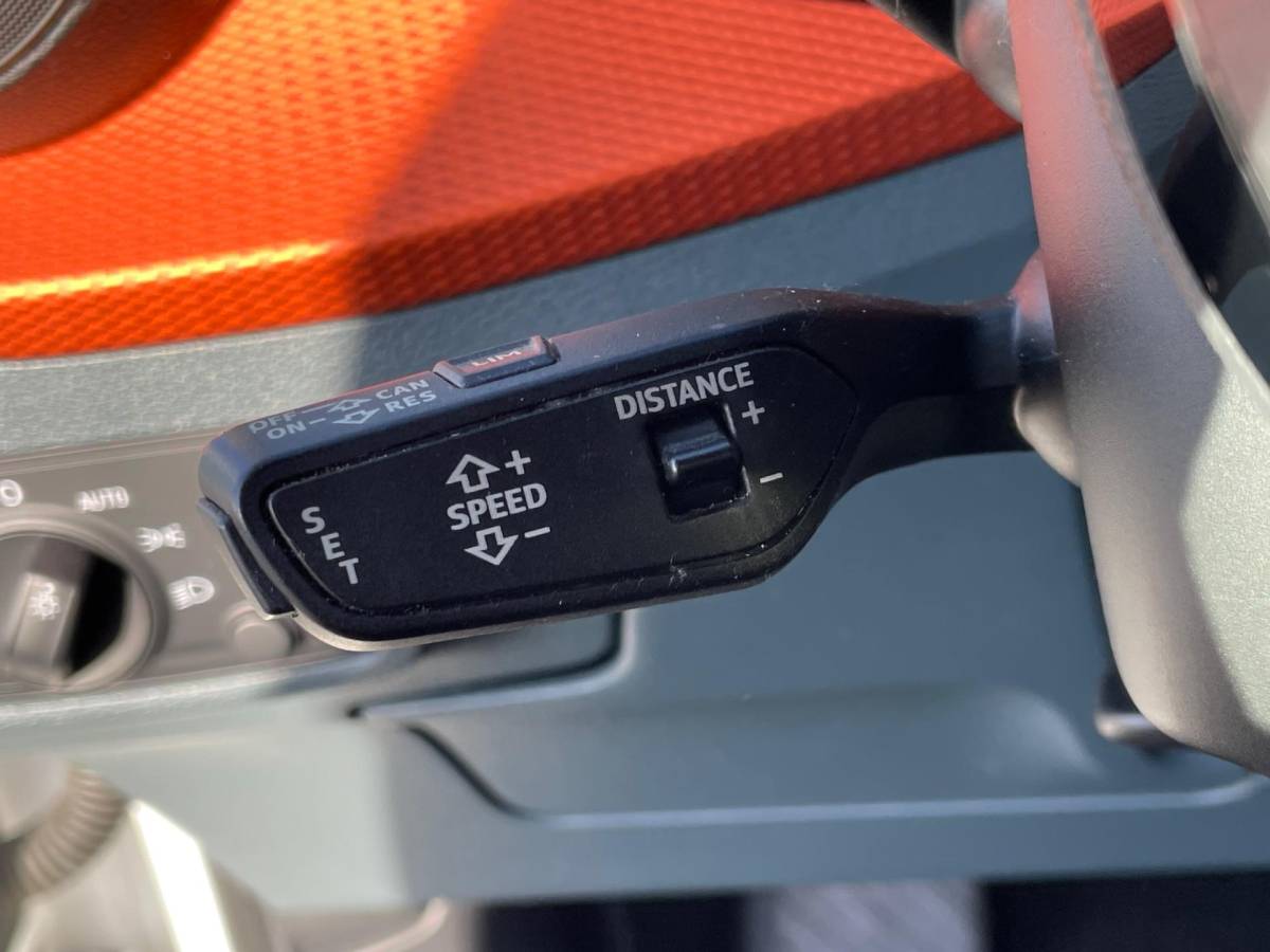 Audi Q2 Audi Q2 35 TFSI CoD Design Pro Line, Aut, Trekhaak, Stoelverw, Pdc, Schuifdak, Carplay, Navi, Geen import, Nap!
