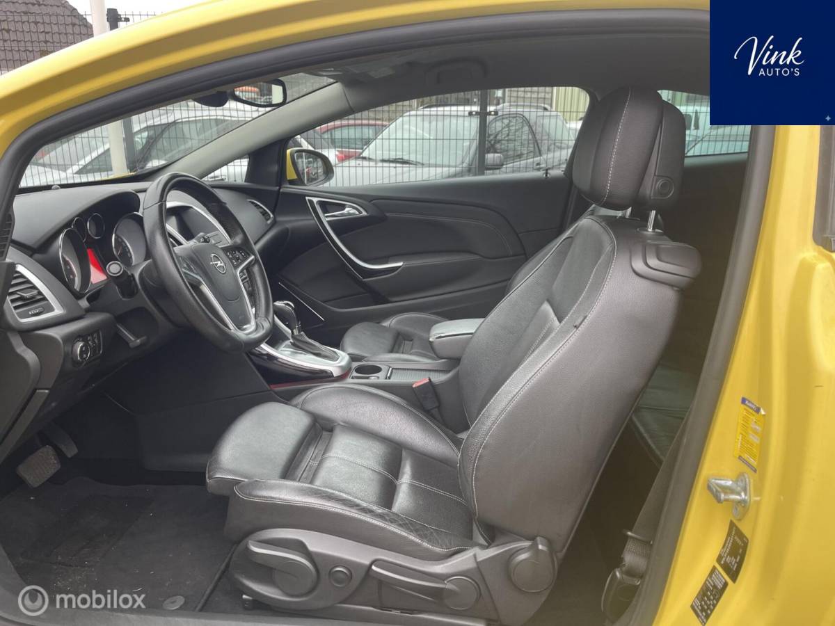 Opel Astra Opel Astra GTC 1.6 Turbo Design Edition | Leer | NAV