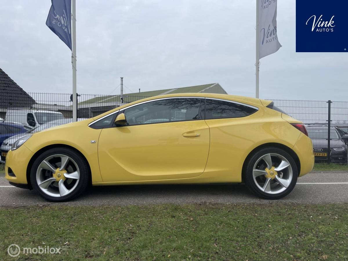 Opel Astra Opel Astra GTC 1.6 Turbo Design Edition | Leer | NAV