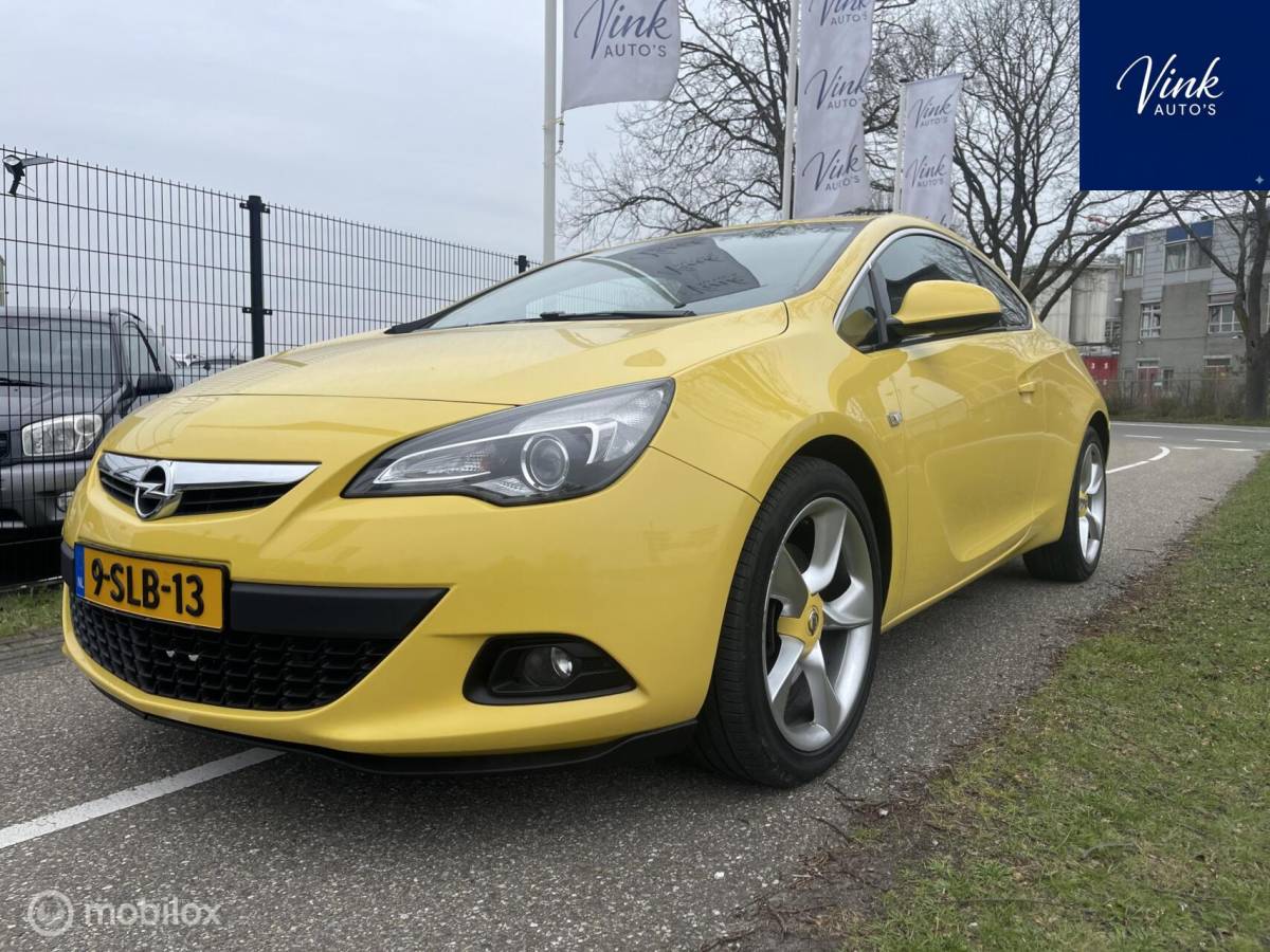 Opel Astra Opel Astra GTC 1.6 Turbo Design Edition | Leer | NAV