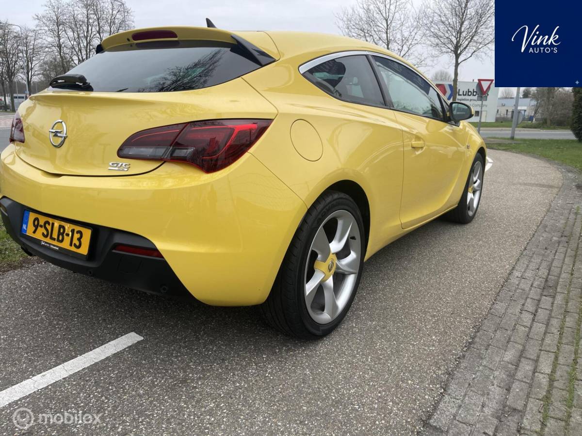 Opel Astra Opel Astra GTC 1.6 Turbo Design Edition | Leer | NAV