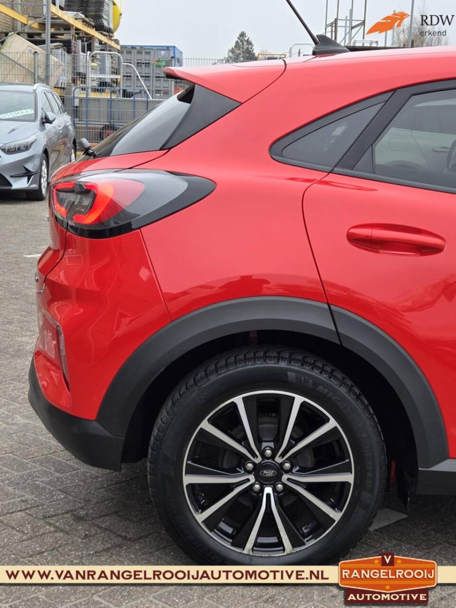 Ford Puma Ford Puma 1.0 EcoBoost Hybrid Titanium, winterpakket, LED kopl., carplay